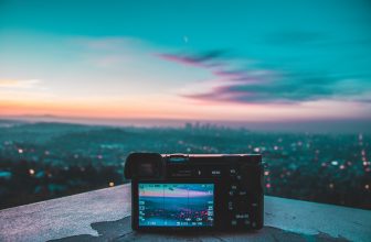 Digitaler Bilderrahmen: Auswahlkriterien, Unterschiede & Tipps