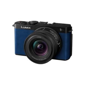 Panasonic Lumix DC-S9NE-A Spiegellose Vollformatkamera, Open Gate Vlogging, 24,2 MP, 6K/4K, 779-Punkt-PDAF, Bildstabilisierung, LUT's, 180°-flexiblen-Monitor, 5 GHz WLAN, Blau, mit Objektiv S-R1840E