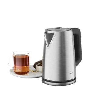 AEG Wasserkocher K5-1-6ST Deli 5/2400 Watt / 5 einstellbare Temperaturstufen / 1,7 l / 3-fache automatische Sicherheitsabschaltung/Anti-Tropf-Funktion/Einhand-Deckelöffnung/Edelstahl