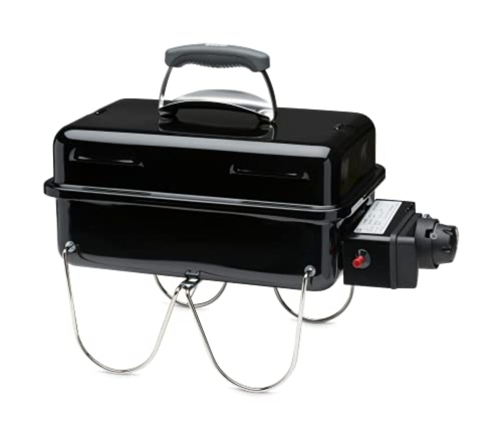Weber Go-Anywhere Gasgrill, 42 x 26cm Grillfläche, leichter tragbarer BBQ Grill, Tisch-Campinggrill mitporzellanemaillierter Schale & Deckel, umklappbare Standfüße - Schwarz (1141079)